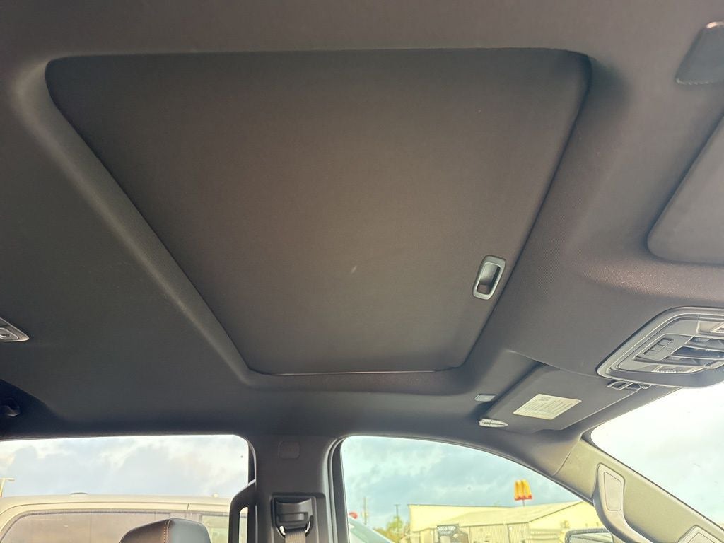 2025 GMC Sierra 2500HD 4WD Crew Cab Standard Bed AT4