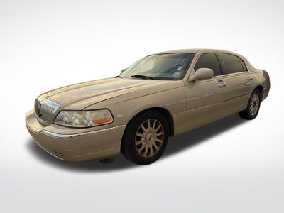 2006 Lincoln Town Car Signature