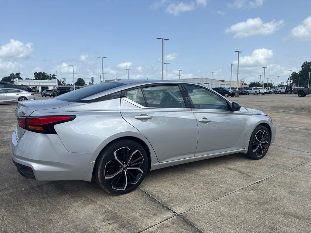 2025 Nissan Altima 2.5 SR
