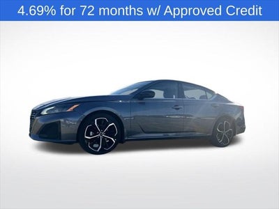 2025 Nissan Altima SR FWD