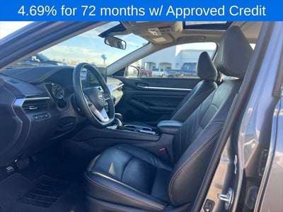 2025 Nissan Altima SR FWD