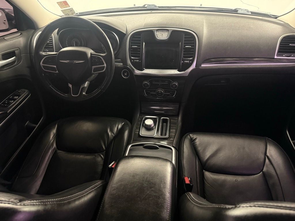 2018 Chrysler 300 Touring L