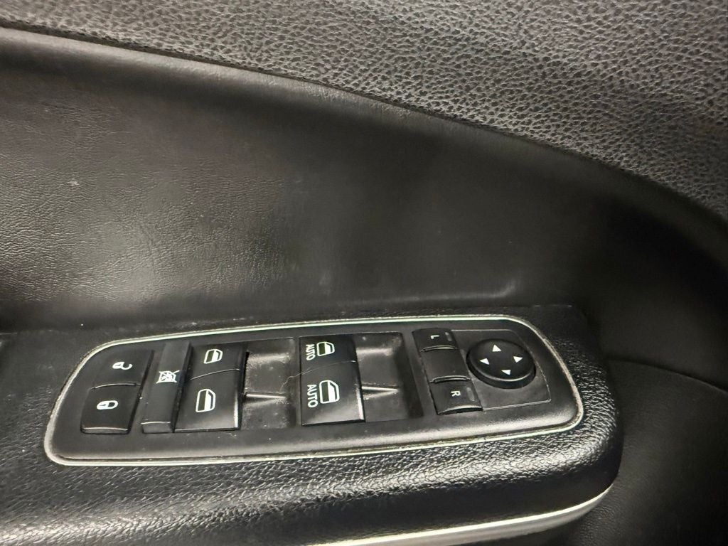 2018 Chrysler 300 Touring L