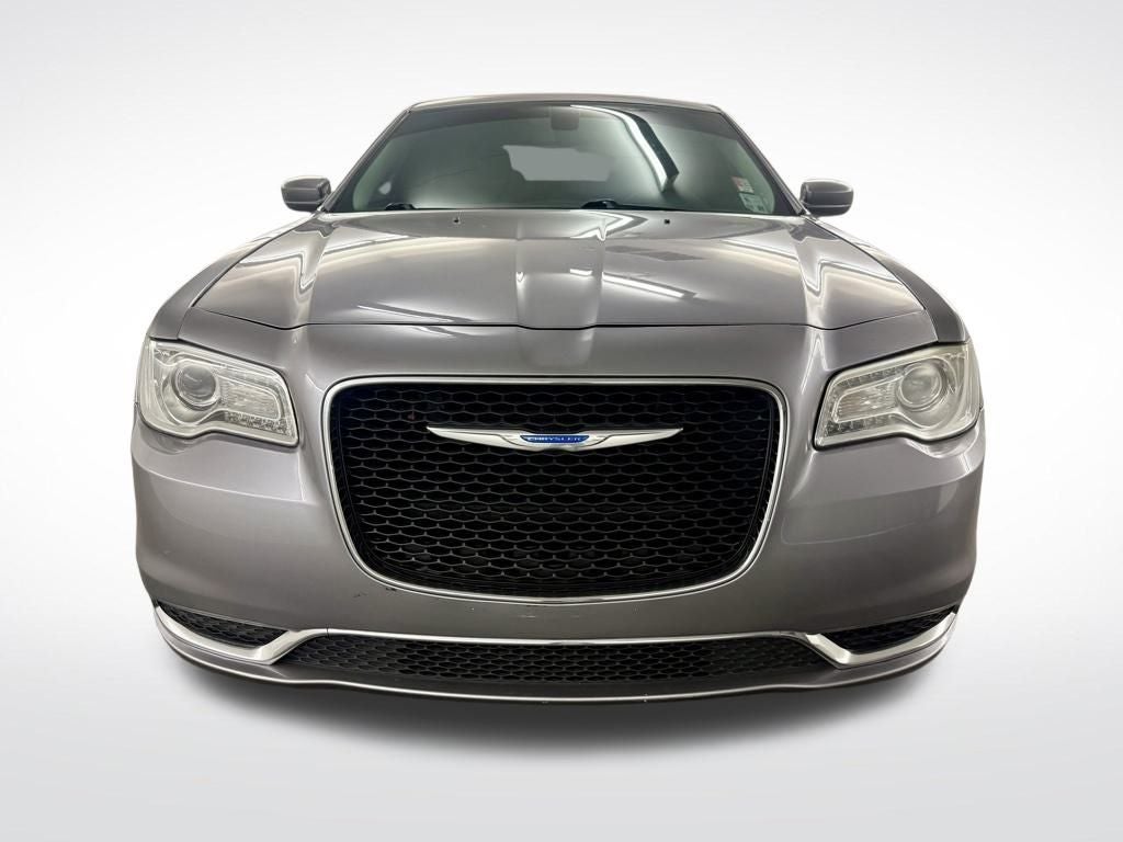 2018 Chrysler 300 Touring L