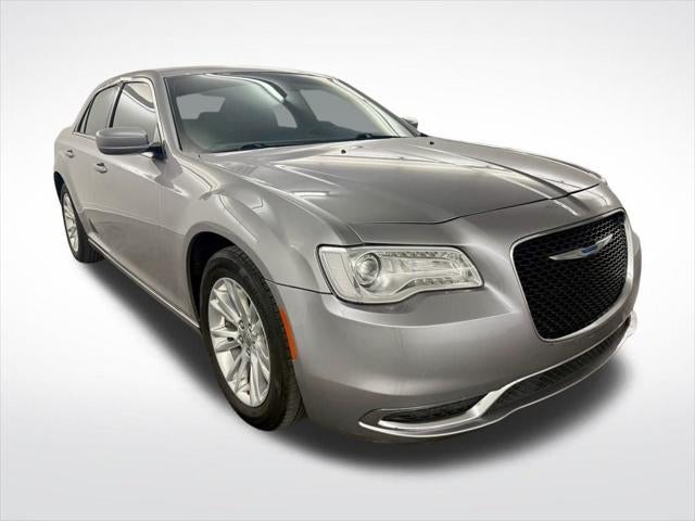 2018 Chrysler 300 Touring L