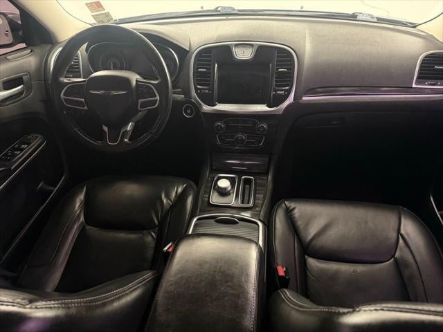 2018 Chrysler 300 Touring L