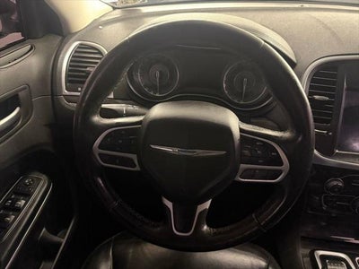 2018 Chrysler 300 Touring L