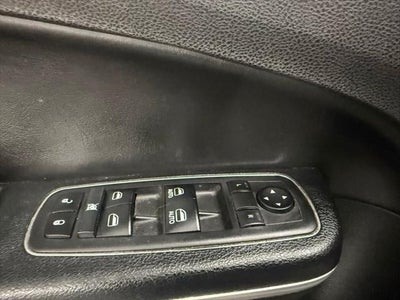 2018 Chrysler 300 Touring L