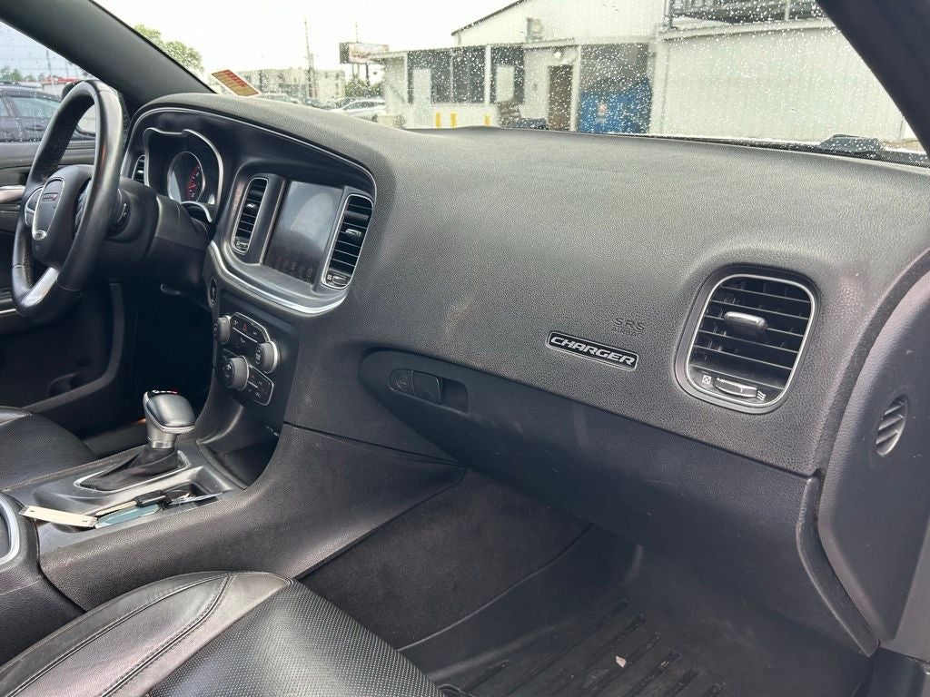 2015 Dodge Charger SXT