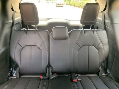 2027 Chrysler Pacifica PACIFICA SELECT