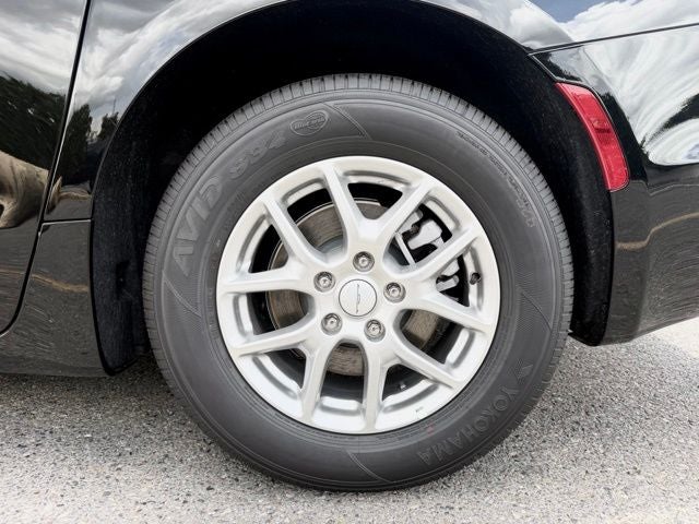 2027 Chrysler Pacifica PACIFICA SELECT