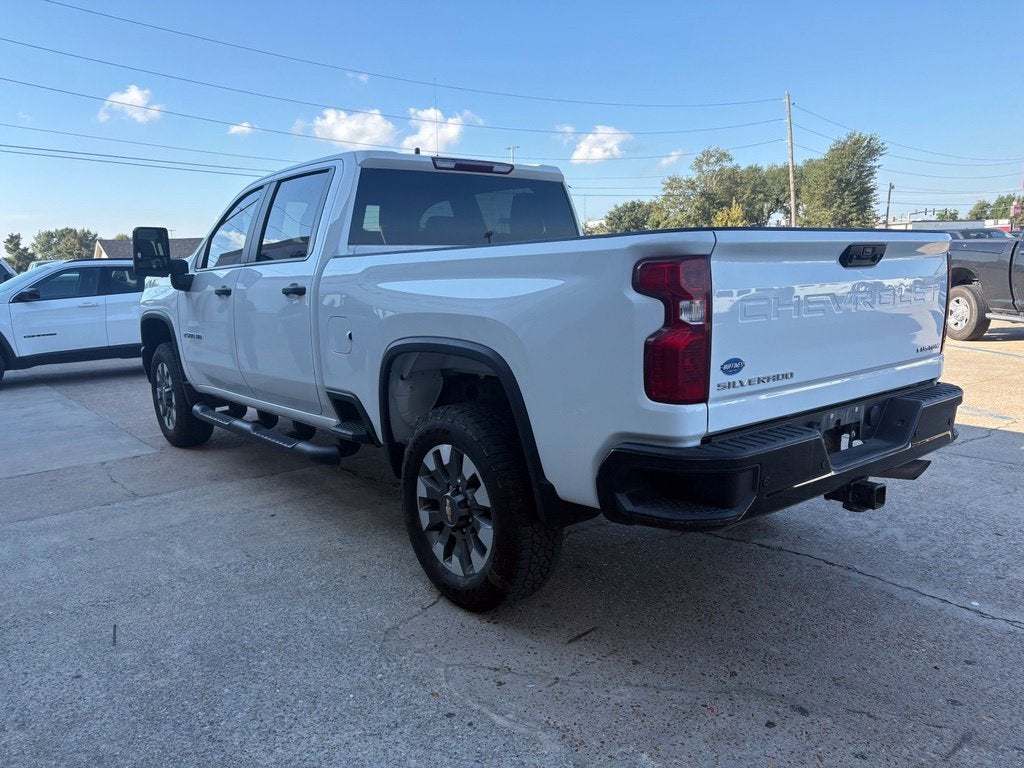 2024 Chevrolet Silverado 2500HD 4WD Crew Cab Standard Bed Custom