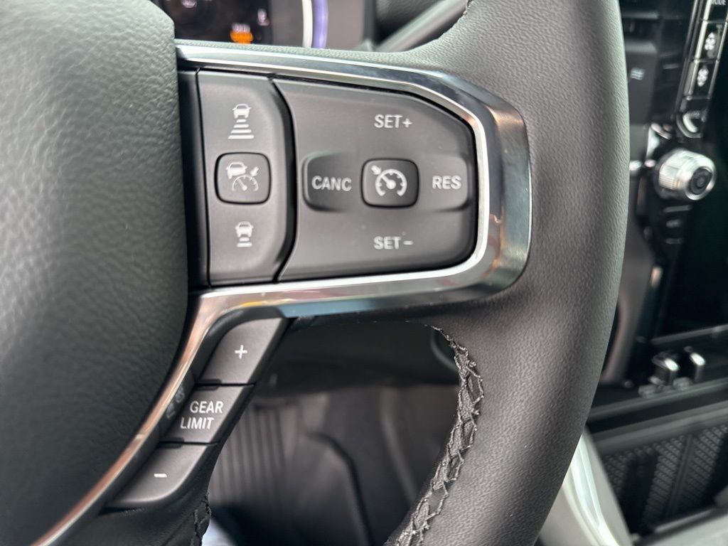 2026 RAM Ram 3500 RAM 3500 LARAMIE CREW CAB 4X4 8' BOX