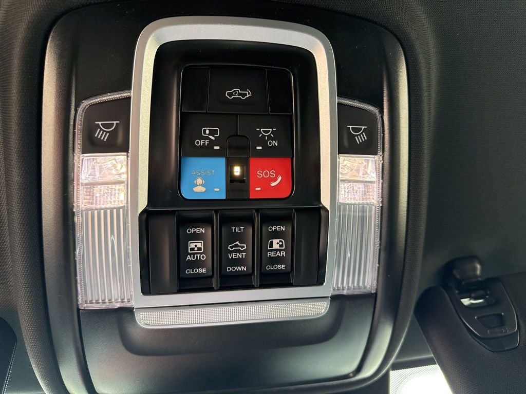 2026 RAM Ram 3500 RAM 3500 LARAMIE CREW CAB 4X4 8' BOX