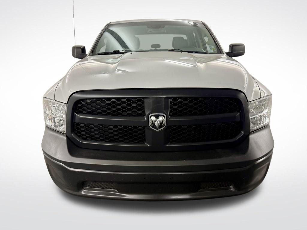 2020 RAM 1500 Classic Tradesman Crew Cab 4x2 5'7' Box