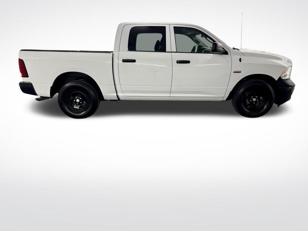 2020 RAM 1500 Classic Tradesman Crew Cab 4x2 5'7' Box
