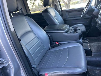 2023 RAM 1500 Classic Tradesman Crew Cab 4x4 5'7' Box