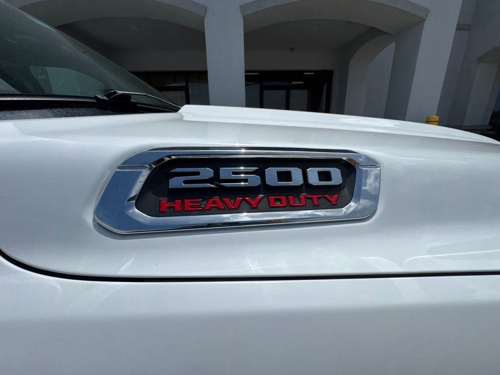 2020 RAM 2500 Tradesman Crew Cab 4x4 6'4' Box