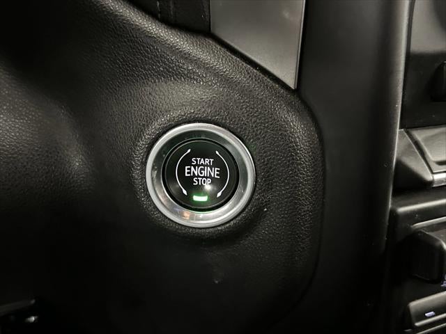 2021 Chevrolet Silverado 1500 4WD Crew Cab Short Bed LT