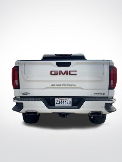 2022 GMC Sierra 1500 Limited 4WD Crew Cab Short Box AT4