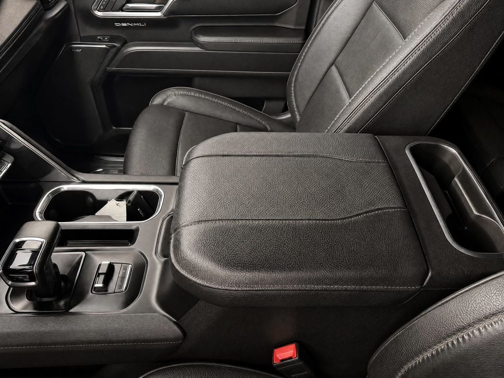 2025 GMC Sierra 1500 4WD Crew Cab Short Box Denali