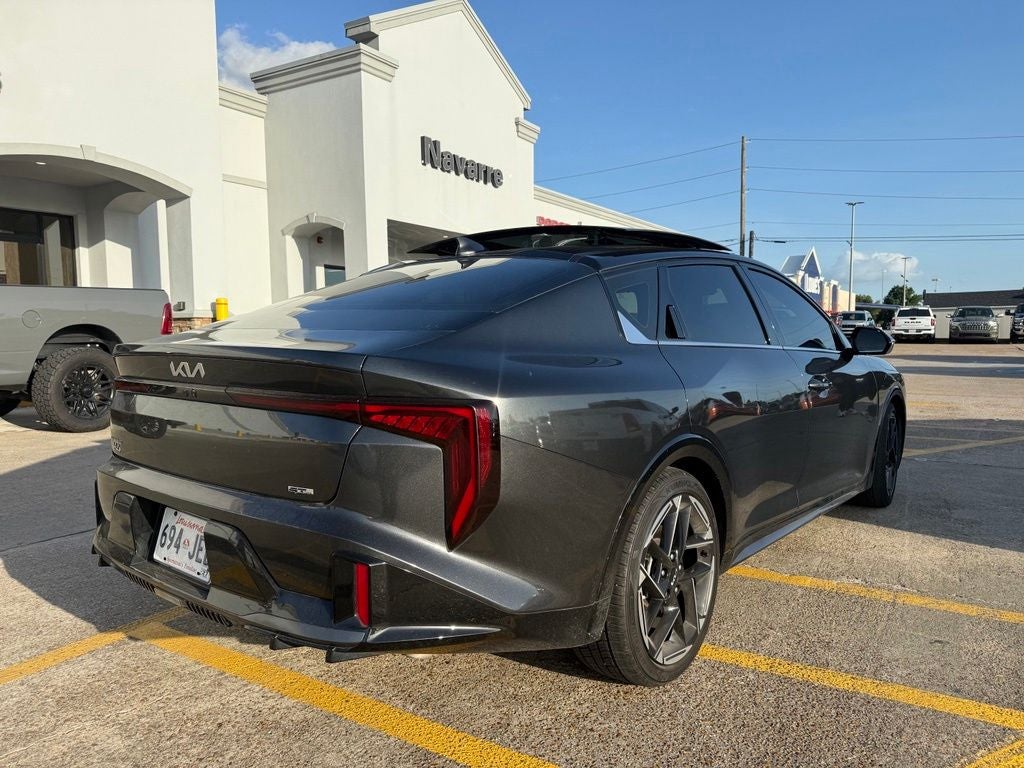 2025 Kia K4 GT-Line