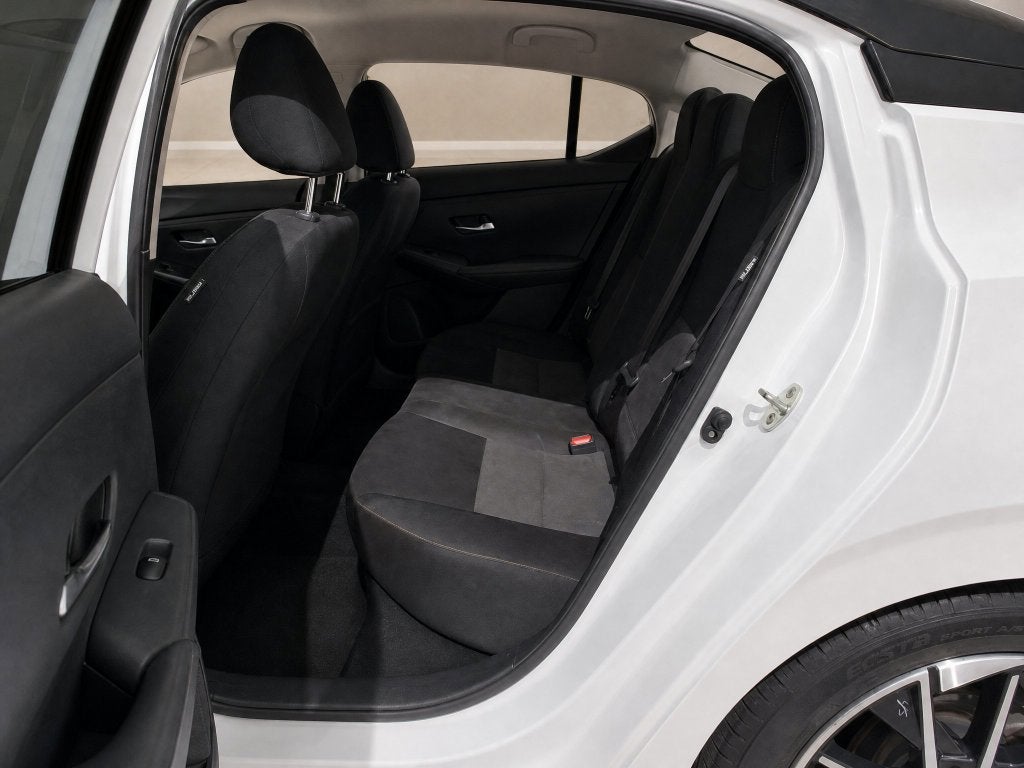 2024 Nissan Sentra SR Xtronic CVT