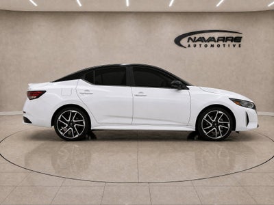 2024 Nissan Sentra SR Xtronic CVT