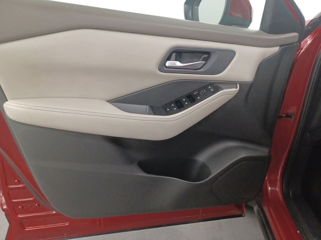 2025 Nissan Rogue SV Intelligent AWD