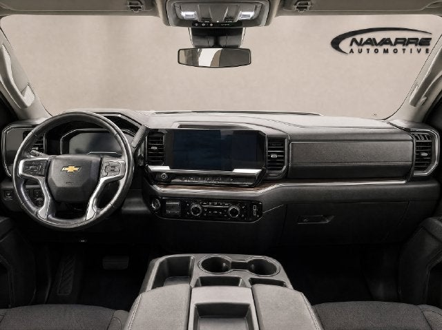 2025 Chevrolet Silverado 1500 LT LT1
