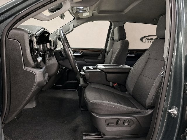 2025 Chevrolet Silverado 1500 LT LT1
