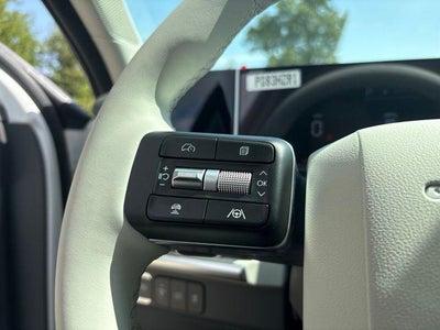 2027 Hyundai Santa Fe SE FWD