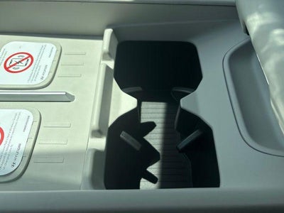 2027 Hyundai Santa Fe SE FWD