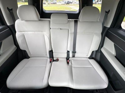2027 Hyundai Santa Fe SE FWD