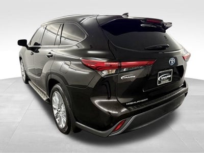 2022 Toyota Highlander Hybrid Limited