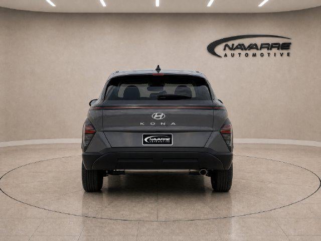 2027 Hyundai Kona SE FWD