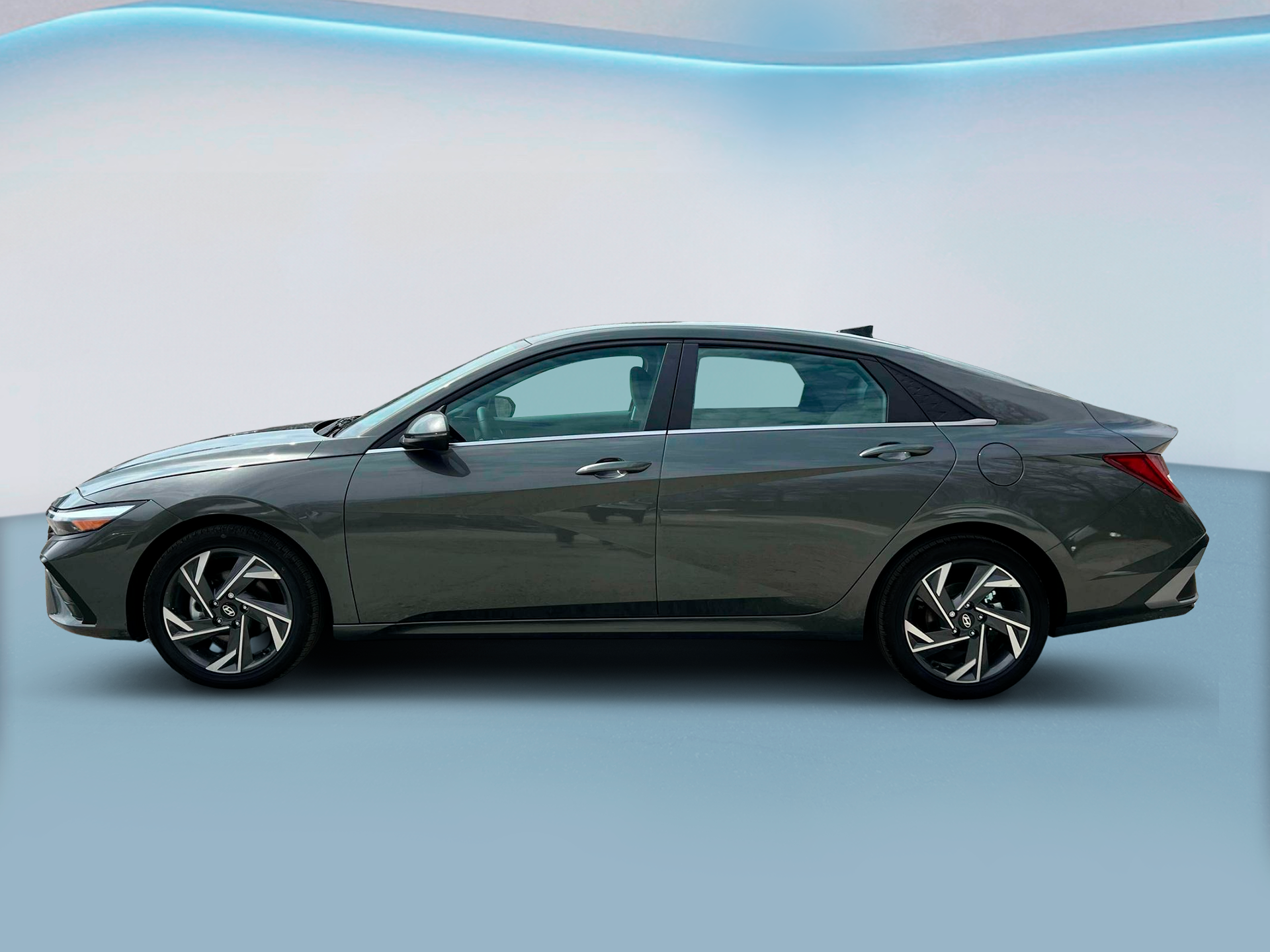 2025 Hyundai Elantra Hybrid Limited