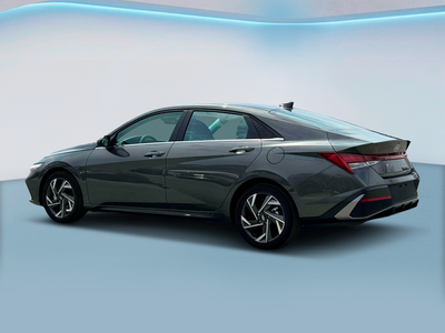 2025 Hyundai Elantra Hybrid Limited