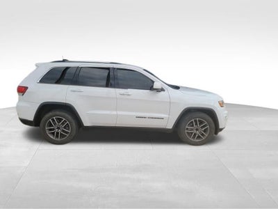 2020 Jeep Grand Cherokee Laredo E