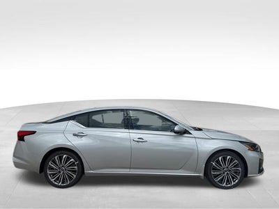 2025 Nissan Altima 2.5 SL