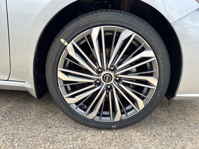 2025 Nissan Altima 2.5 SL