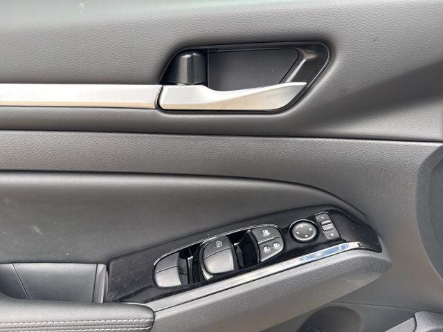 2025 Nissan Altima 2.5 SL