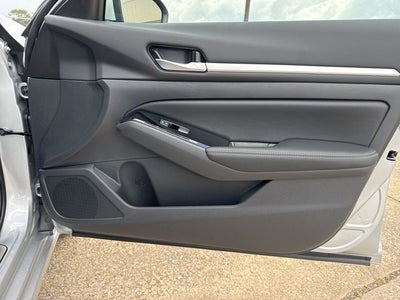 2025 Nissan Altima 2.5 SL