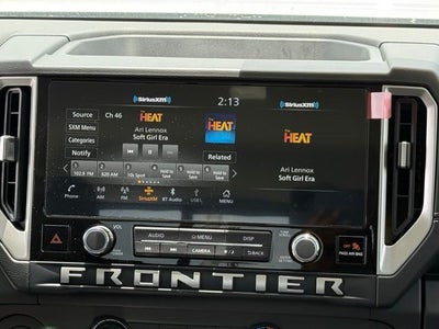 2025 Nissan Frontier SV