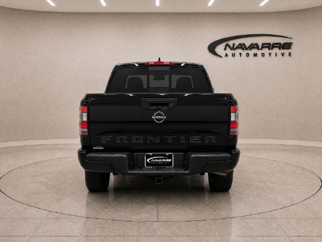 2027 Nissan Frontier SV