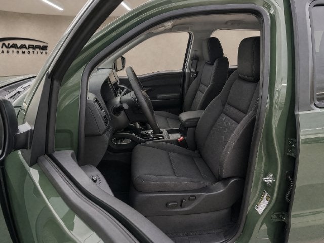 2027 Nissan Frontier SV
