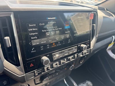 2025 Nissan Frontier SV