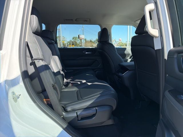 2026 Nissan Armada SV