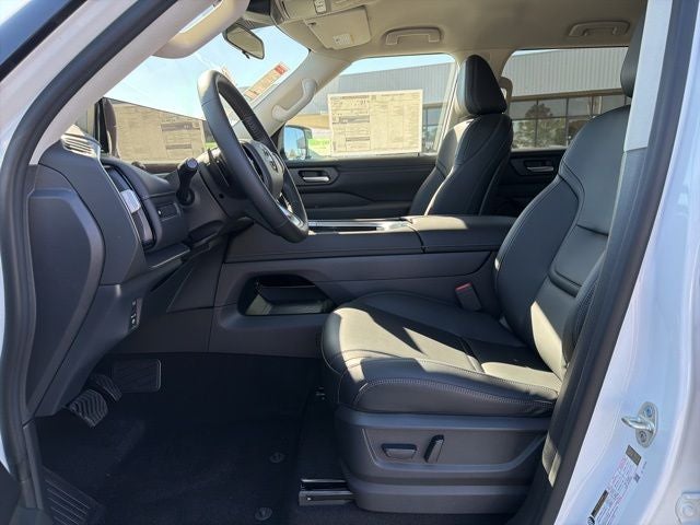 2026 Nissan Armada SV