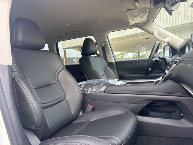 2026 Nissan Armada SV